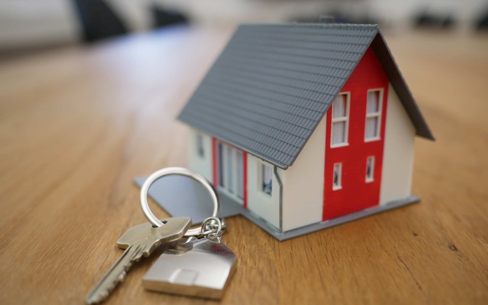 Investing in Real Estate: Building a Diversified Portfolio for Long-Term Success